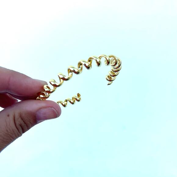 New Baublebar 18k Gold Cece Cuff Bracelet Spirals Stacking Minimalist - Picture 6 of 7